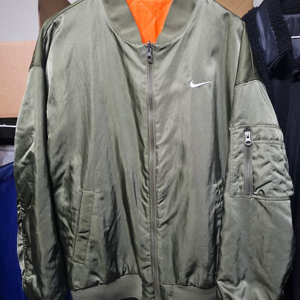 나이키 봄버 자켓