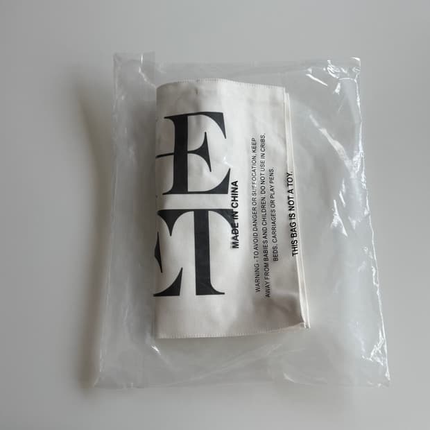 (새상품) the met 메트로폴리탄 에코백 화이트 