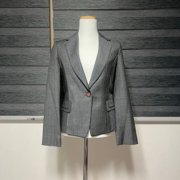 회색 스프라이트 자켓