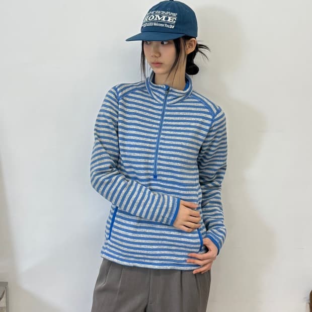 파타고니아 스트라이프 반집업 