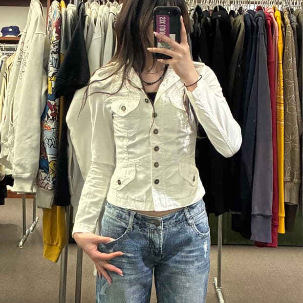 38)Benetton vintage 여성 화이트 자켓