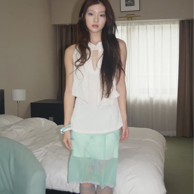 musemuseum 뮤즈 뮤지엄 Halter Oriental Blouse