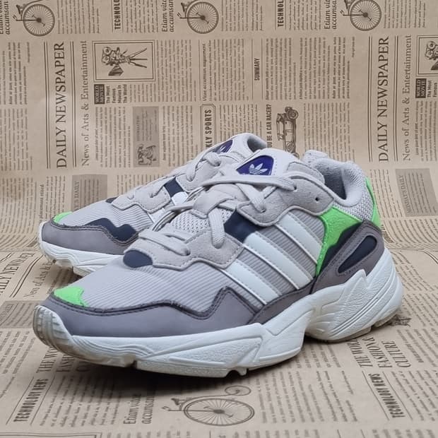 아디다스 영96 여성운동화235 