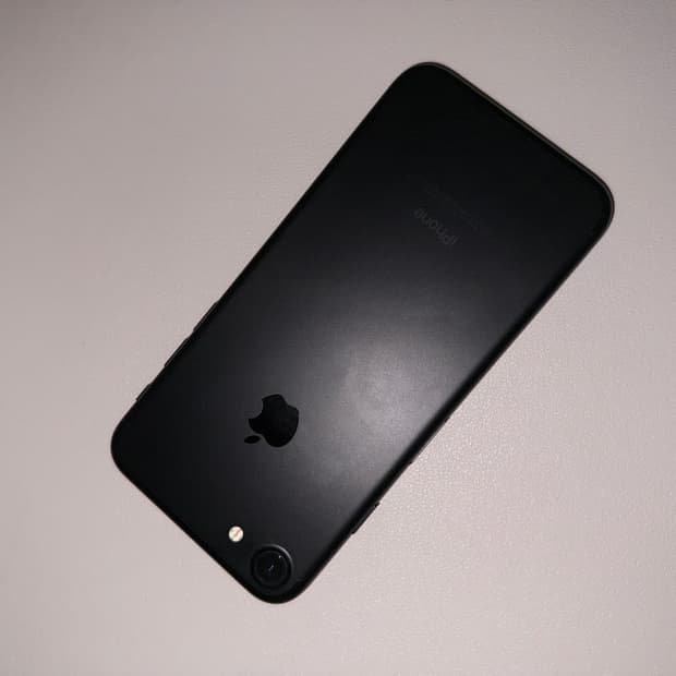 아이폰 7 매트 블랙 32기가 76