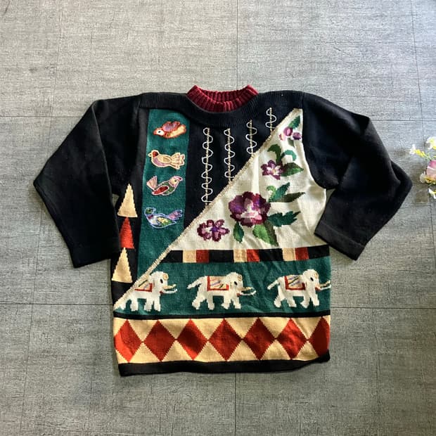 일본빈티지 Dexx 오리엔탈보헤미안 문양 니트스웨터