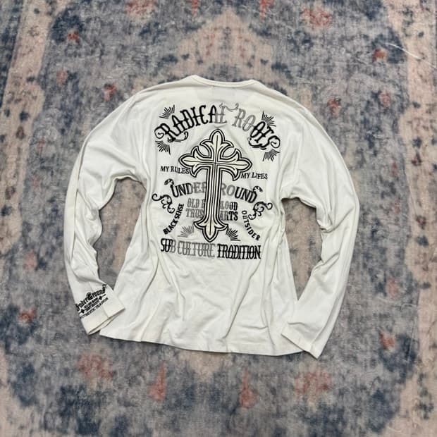 Cds back cross lettering cut sew