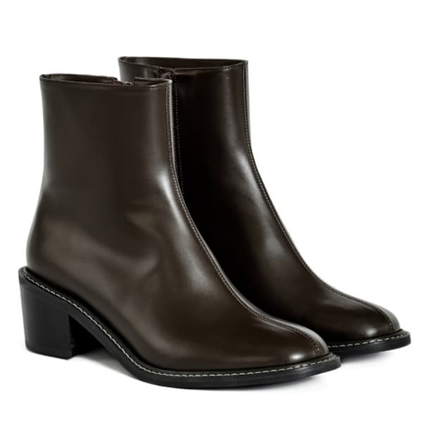 누트 브라운 앵클 부츠 (르메르맛)