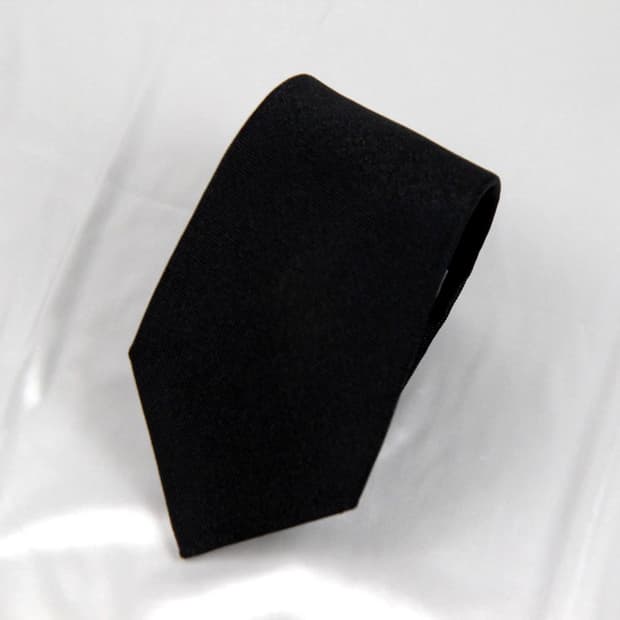 디올 8.1cm 미사용 S등급 신형 블랙 남자 명품넥타이