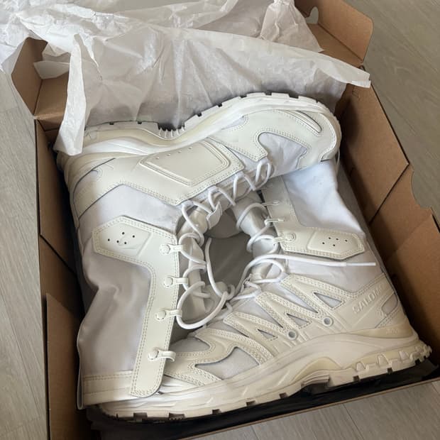 [275] 리에르 살로몬 XA 정글 화이트