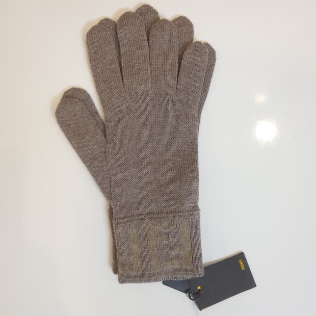 정품 펜디 니트 장갑