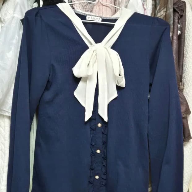 axes femme 엑시즈팜 리본 블라우스 네이비 러블리 히메갸루 빈티지