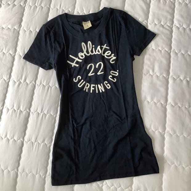 홀리스터 슬림핏 네이비 반팔티