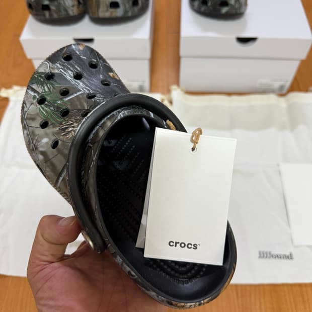 크록스 x JJJ자운드 클래식 클로그 (240사이즈)