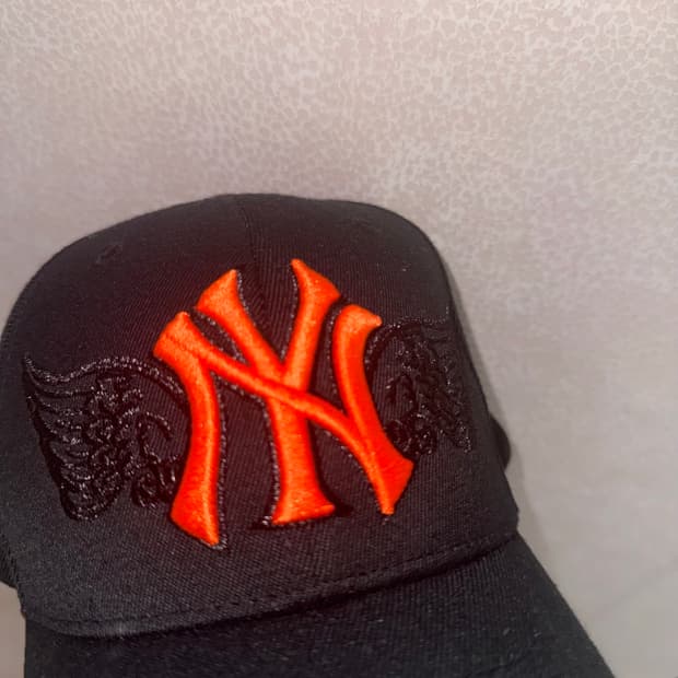 MLB 뉴욕양키즈 볼캡 윙로고 윙자수 NY 모자