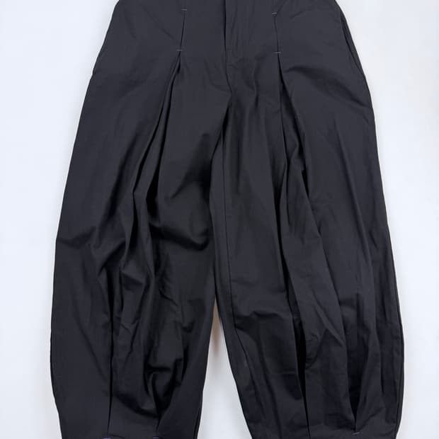 앵글런 스티치 디테일 벌룬팬츠