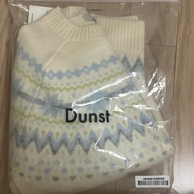 던스트 페어아일 스웨터니트 크림 m