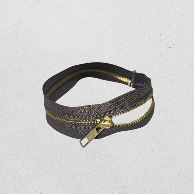 Suture - 01 zip choker