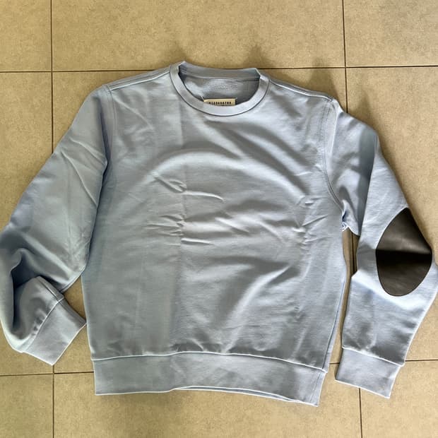 마르지엘라맨투맨