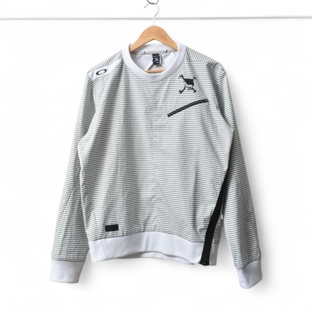 오클리 재팬 크루넥 나일론 맨투맨 XL M0140