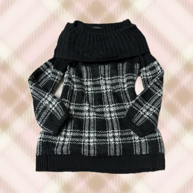 잉그니 블랙 체크 오프숄더 니트 라떼 히메 오네 갸루 러블리 로걀 빈티지