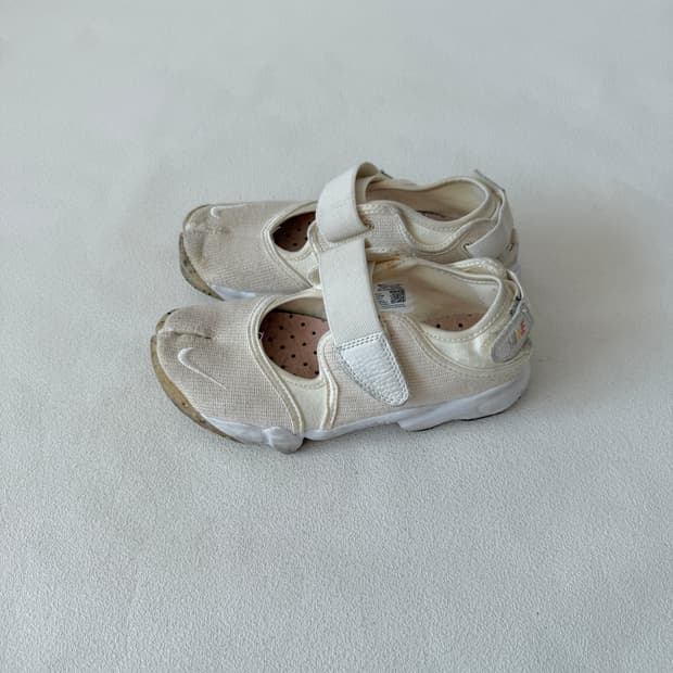 [230]나이키(NIKE) 에어 리프트 티비슈즈