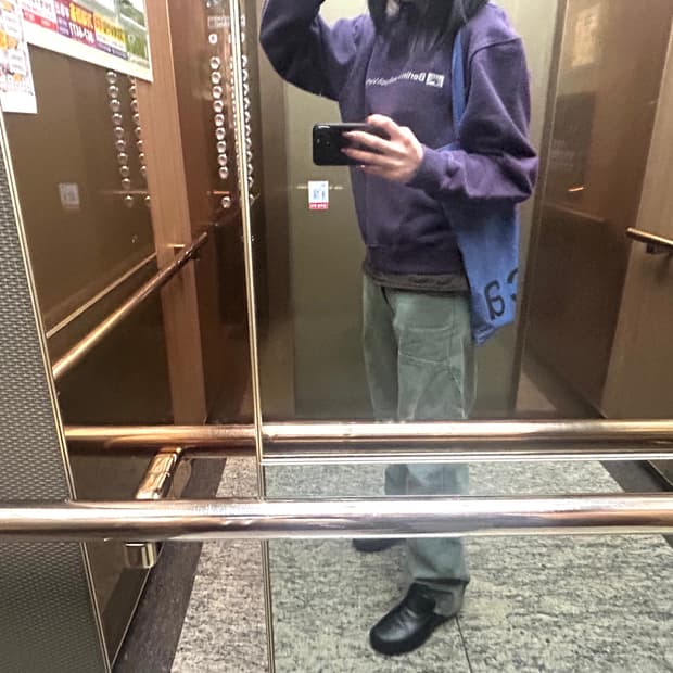베를린포토북어쩌고 맨투맨 퍼플