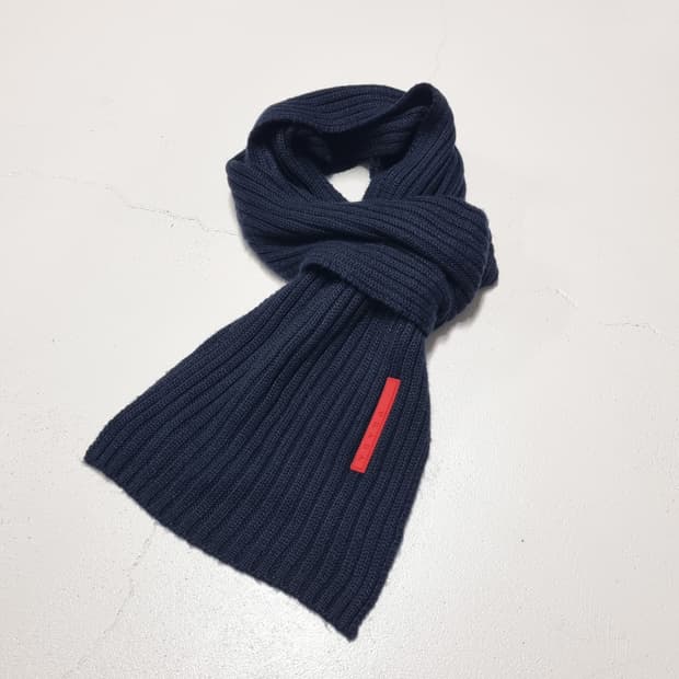PRADA SPORTS 네이비 머플러 