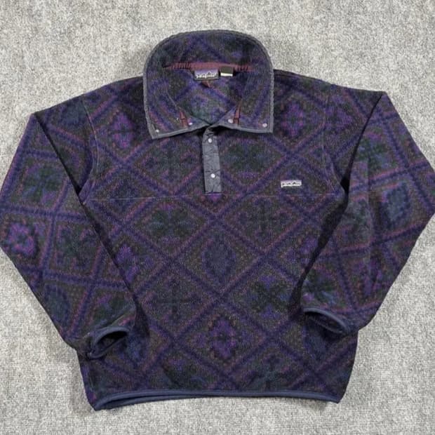 파타고니아
신칠라
90s USA