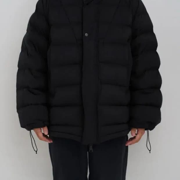 요코사카모토 심리스 다운 패딩 블랙