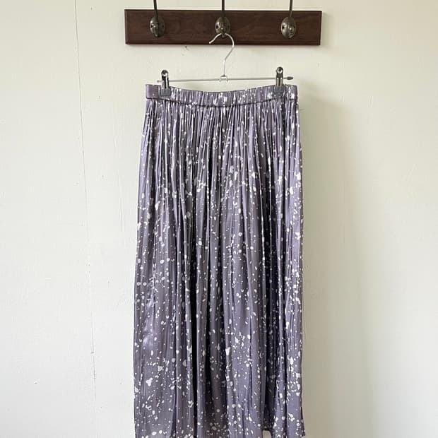 any FAM 페인팅 플리츠 스커트