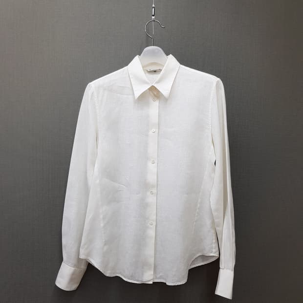 Loro Piana 로로피아나  린넨 클래식 화이트 셔츠 IT 44사이즈