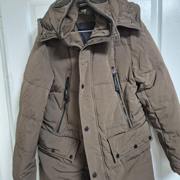 스톤아일랜드 패딩