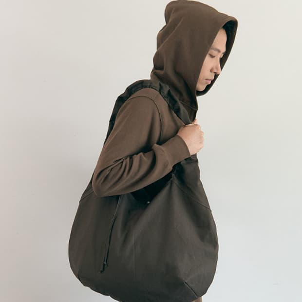 러드 코튼 크로스백 브라운