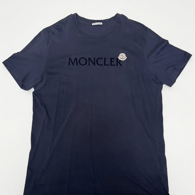 몽클레어 반팔 티셔츠