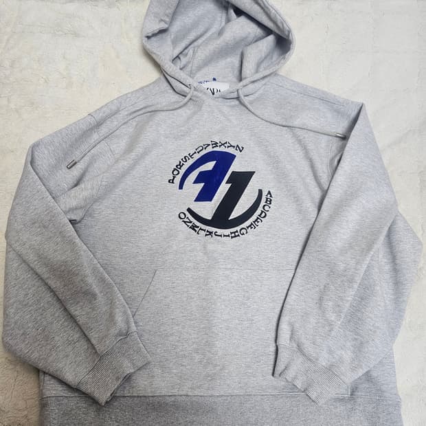 자라x아더에러 후드 셋업 s-m사이즈 판매합니다