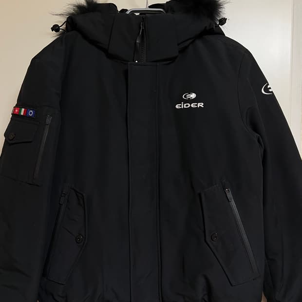 아이더 스투키 UNI 다운 자켓 티타늄블랙