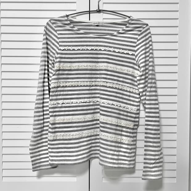 얼쓰뮤직 롱슬리브 긴팔티 줄무늬