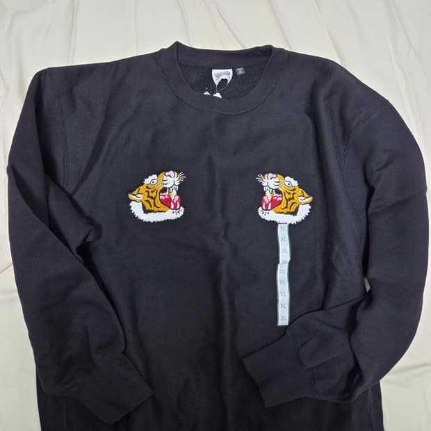 GU 요코지 히로미치 협업 타이거 새상품