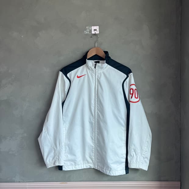 나이키 스우시 T90 바람막이 화이트 네이비