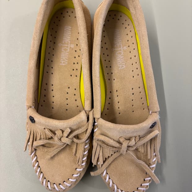 Minnetonka moccasins 