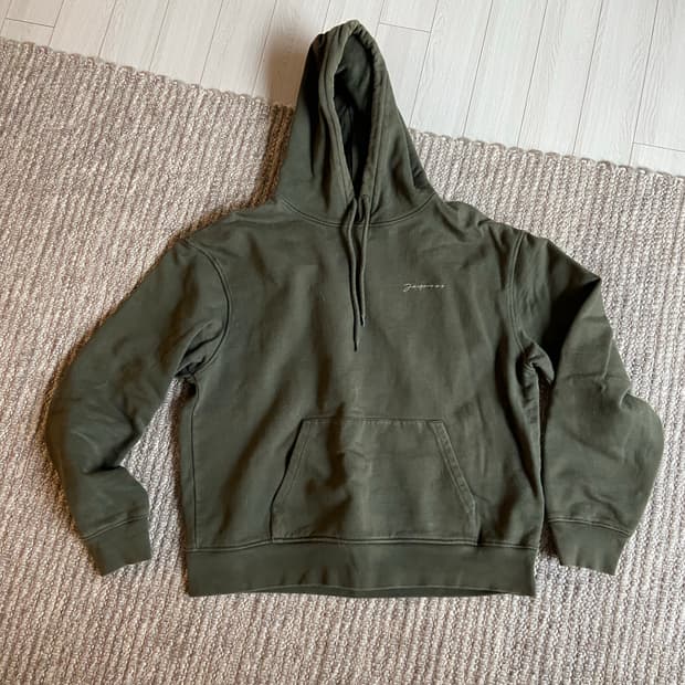 자크뮈스 후드티