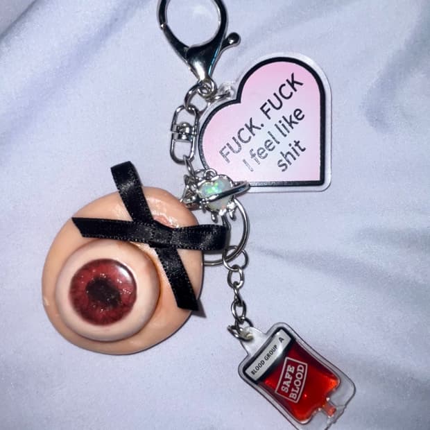 핸드메이드 커스텀 키링 y2k 핀터깔 고스펑크 공겜여주 모리걸 갸루