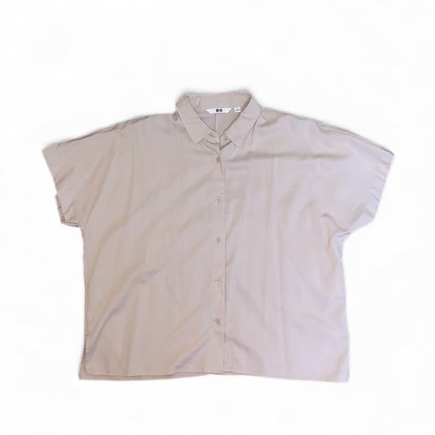 유니클로 반팔 셔츠