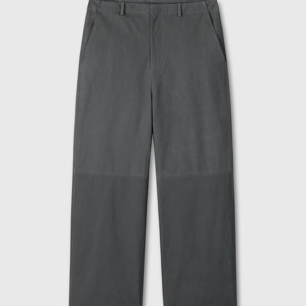 Stein 트라우져 M사이즈 구합니다.