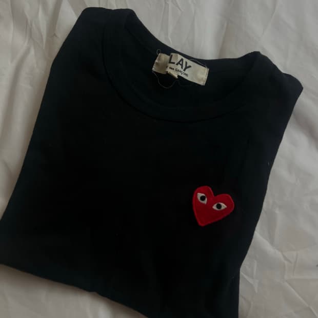 꼼데가르송 하트 와펜 반팔티셔츠 M