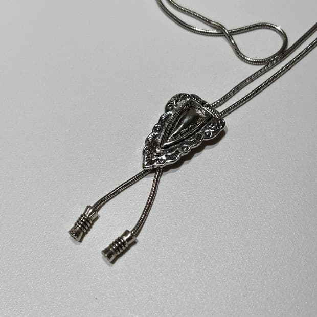 토가 아카이브 TOGA 타이 목걸이