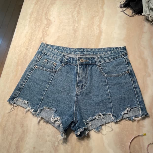 y2k 데미지 데님 반바지 청바지 숏팬츠 핫팬츠 중청