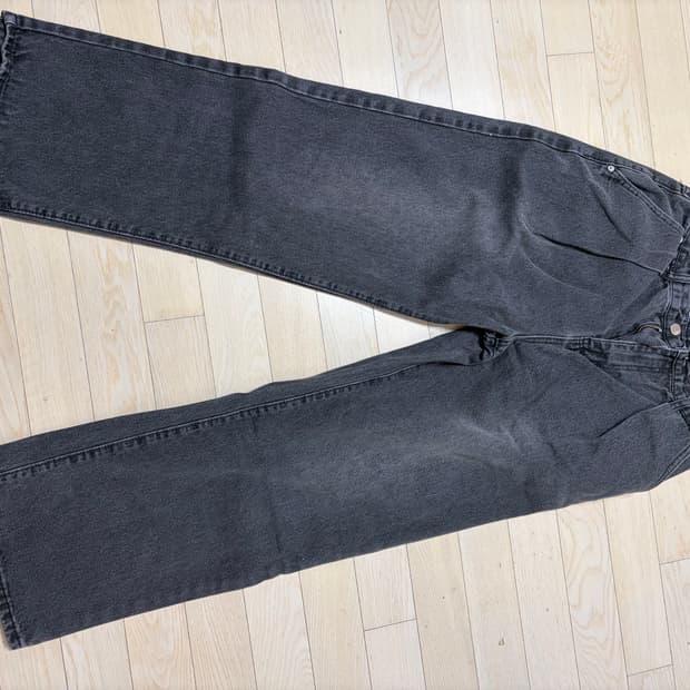 트릴리온 흑청바지