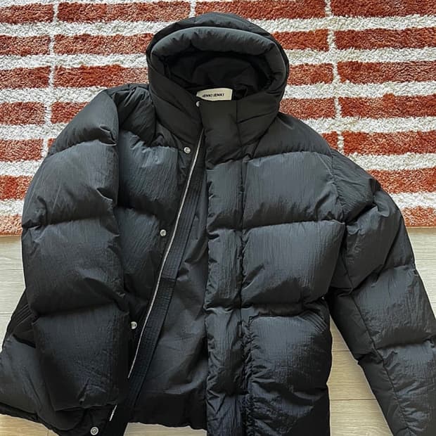 옌키옌키 미쉐린 맨 구스패딩 