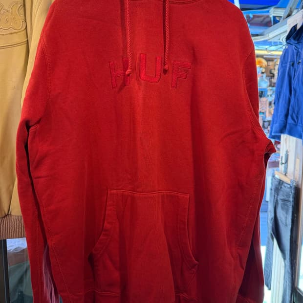 허프 레드 후드티